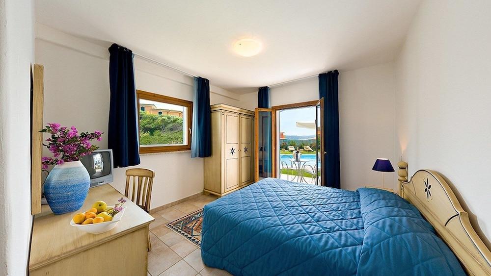 Gh Diana Hotel Santa Teresa Gallura Extérieur photo