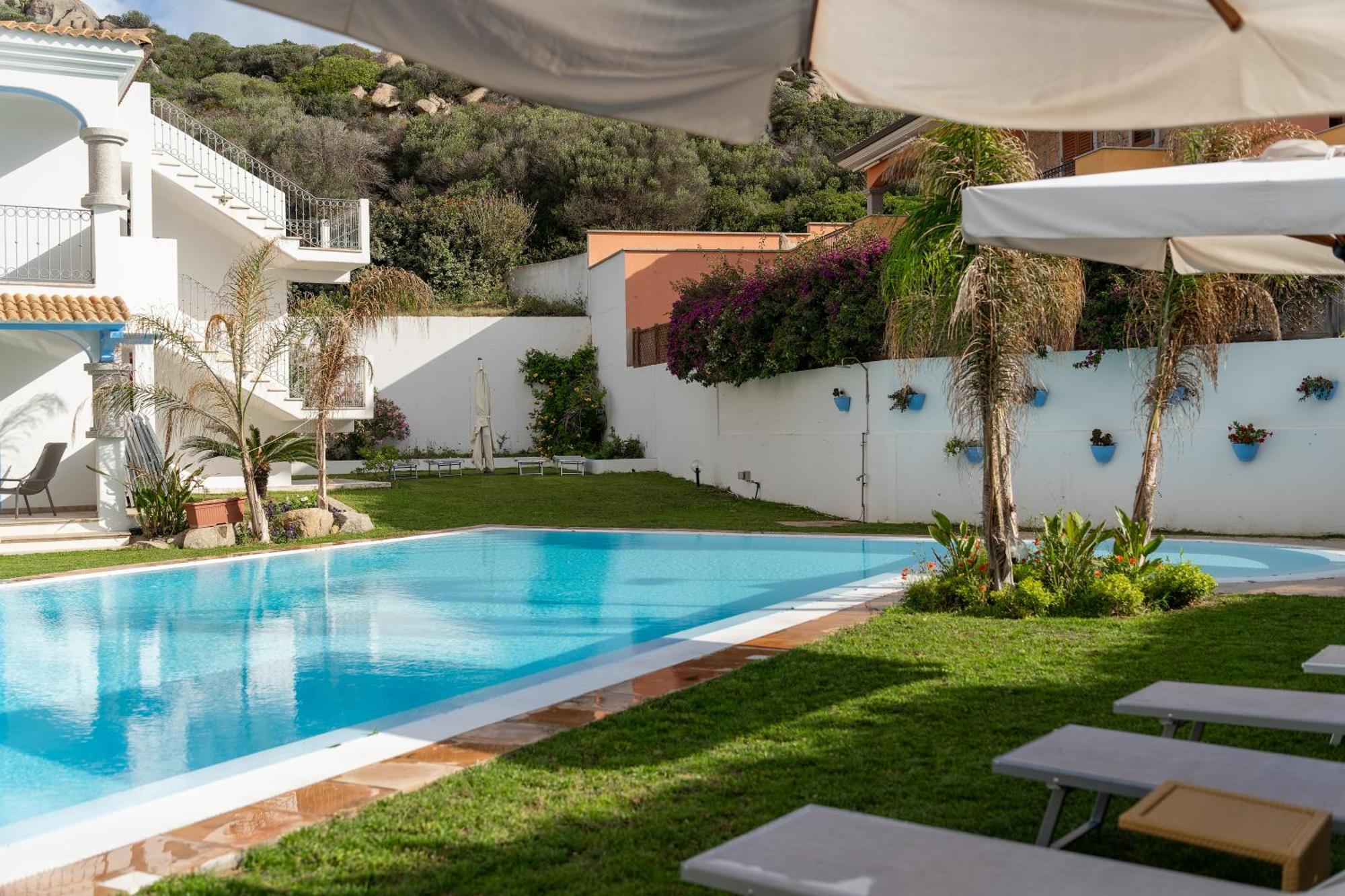 Gh Diana Hotel Santa Teresa Gallura Extérieur photo