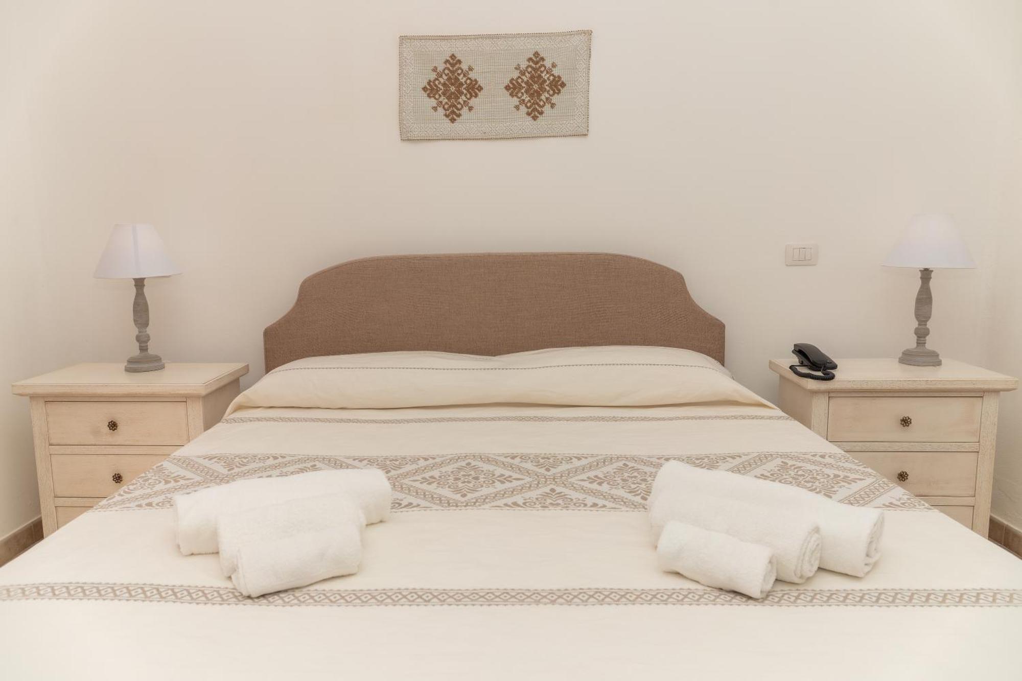 Gh Diana Hotel Santa Teresa Gallura Extérieur photo