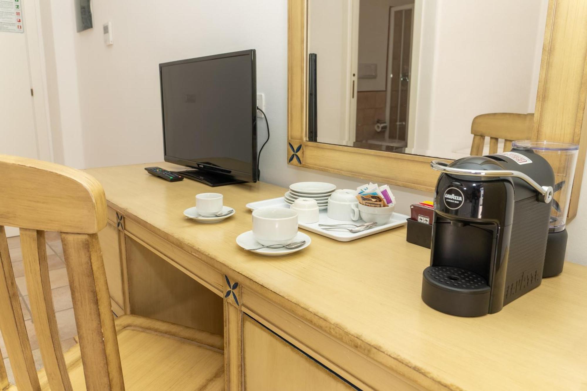 Gh Diana Hotel Santa Teresa Gallura Extérieur photo