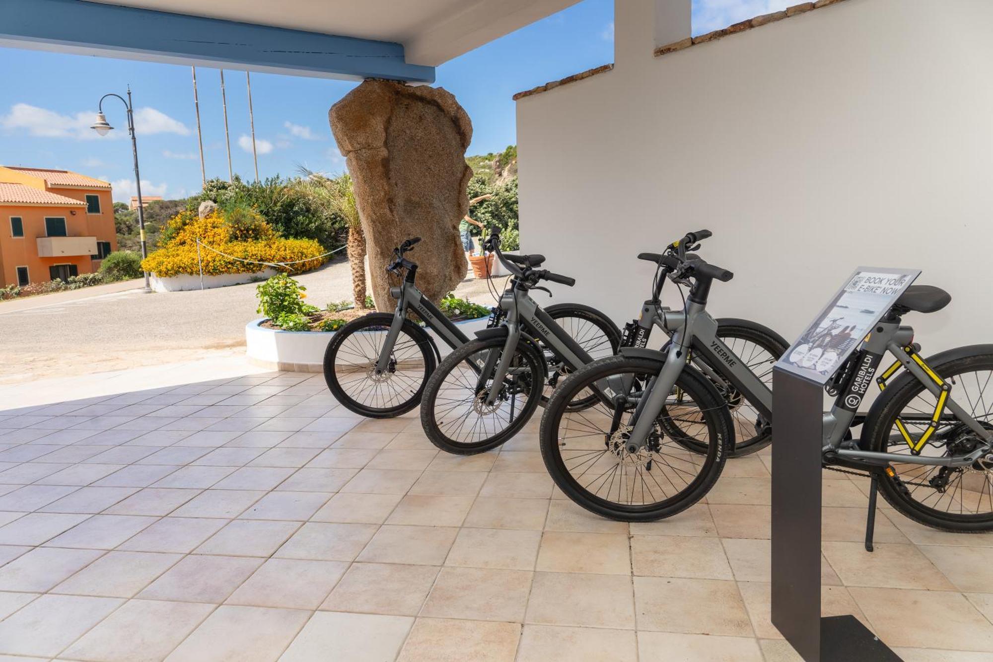 Gh Diana Hotel Santa Teresa Gallura Extérieur photo