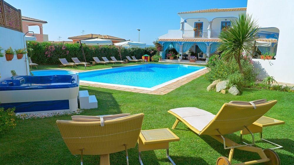 Gh Diana Hotel Santa Teresa Gallura Extérieur photo